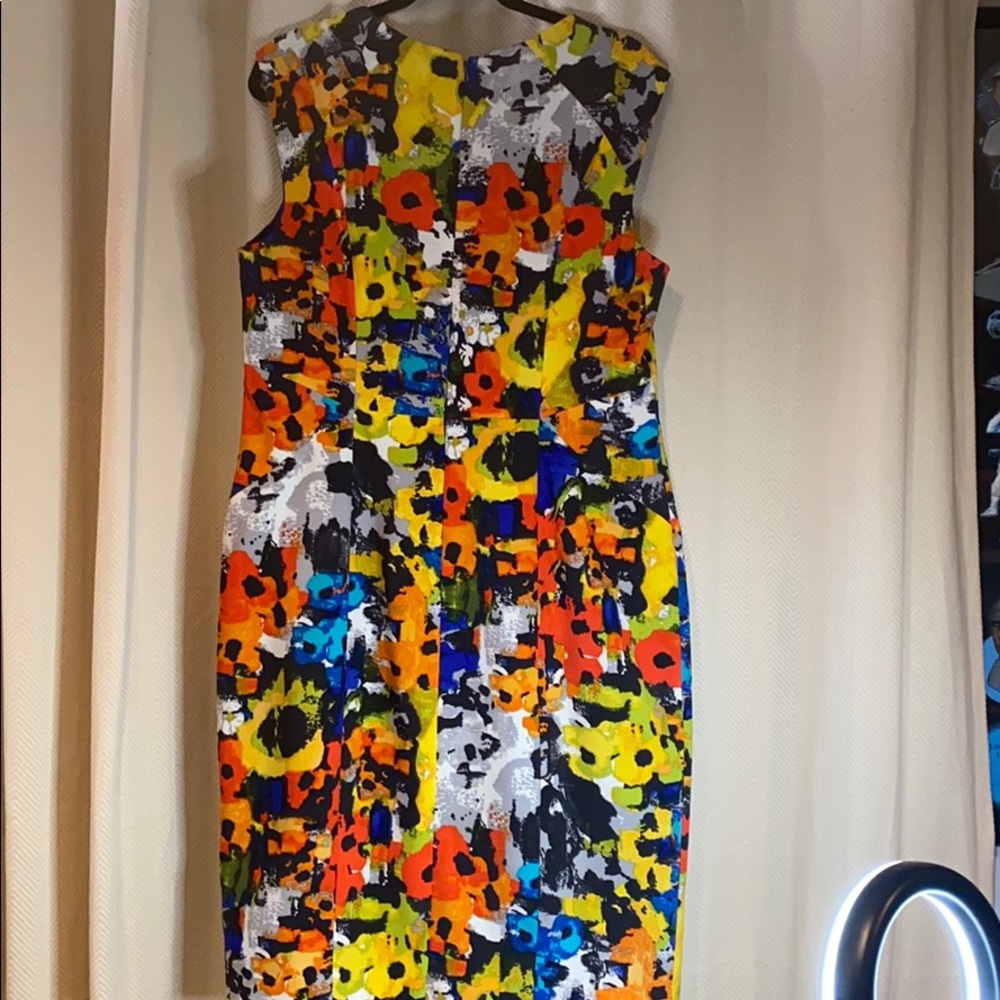 Floral Dress - Picture 3 of 3